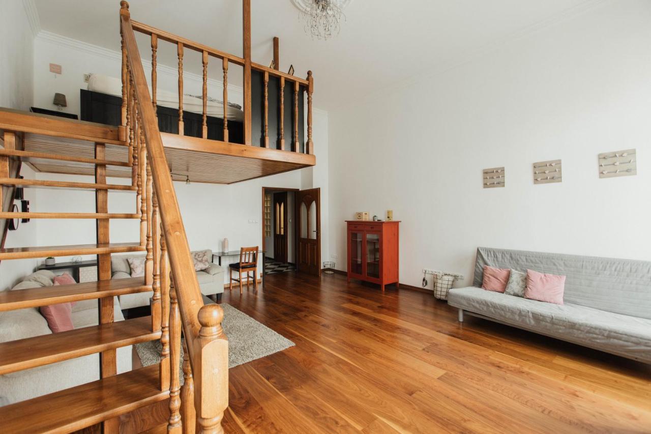 Grand Boulvard Apartment — Fotók 1